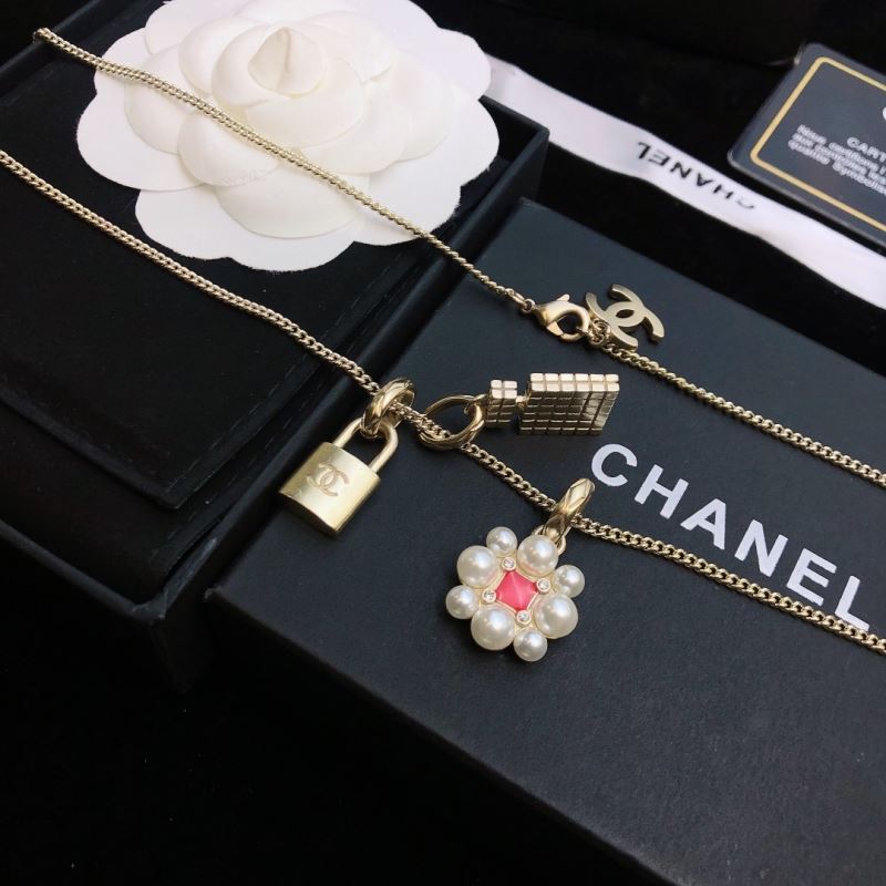 Chanel Necklaces